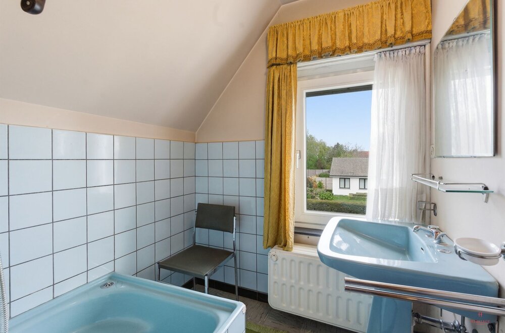 woning-met-potentieel-n-prachtig-uitzicht-in-aarsele015.jpg