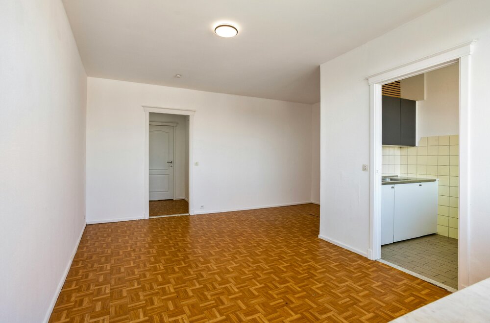 studio-35m-te-koop-in-koekelberg-emile-sergijselsstraat003.jpg