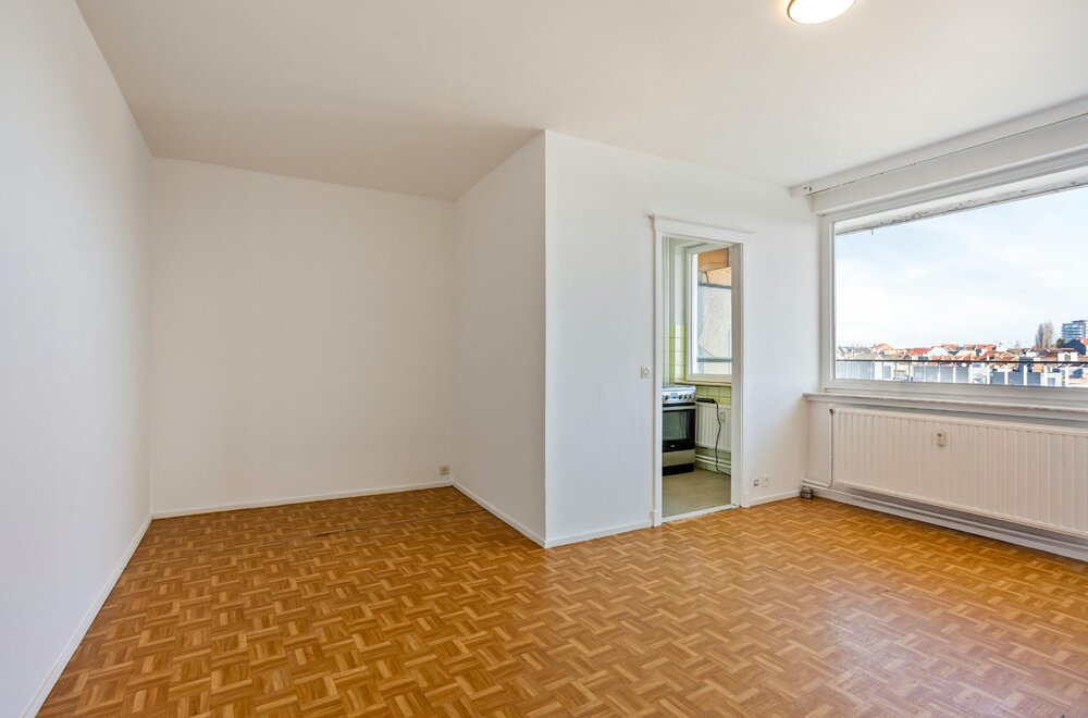 studio-35m-te-koop-in-koekelberg-emile-sergijselsstraat005.jpg