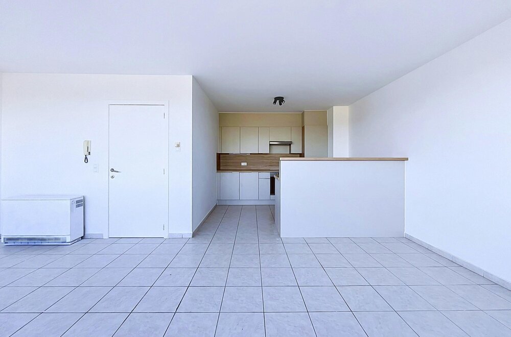 appartement-met-2-slaapkamers-en-garage-aan-het-station-van-eeklo008.jpg