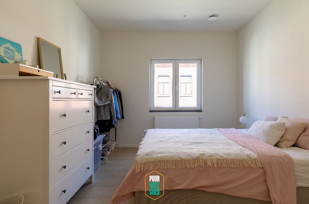 prachtige-compleet-gerenoveerde-zonnige-woning-met-tuin016.jpg
