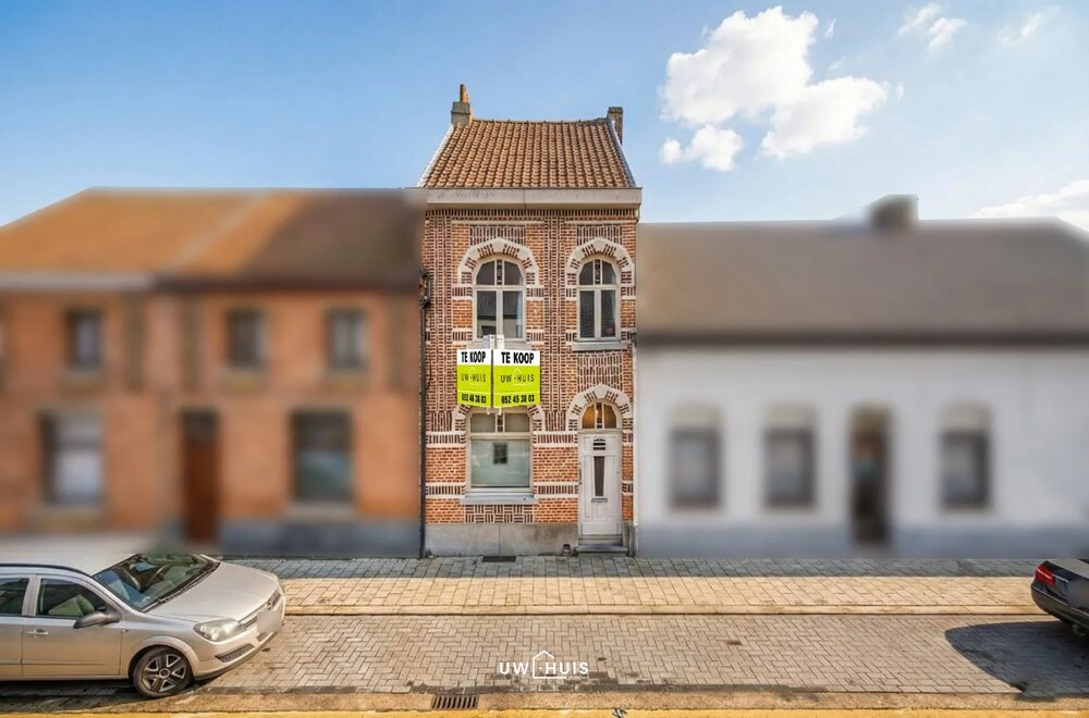 karaktervolle-starterswoning-met-3-slaapkamers-en-zonnige-tuin-in-het-centrum-van-beveren001.jpg