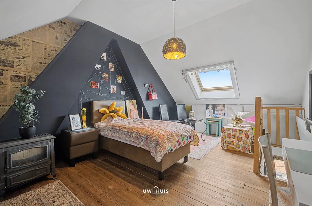 karaktervolle-starterswoning-met-3-slaapkamers-en-zonnige-tuin-in-het-centrum-van-beveren012.jpg