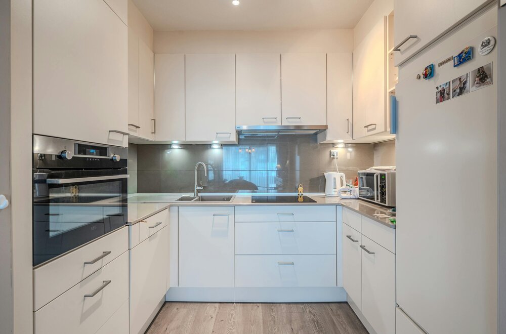 lichtrijk-hoekappartement-met-terrassen-vlakbij-zeedijk-008.jpg