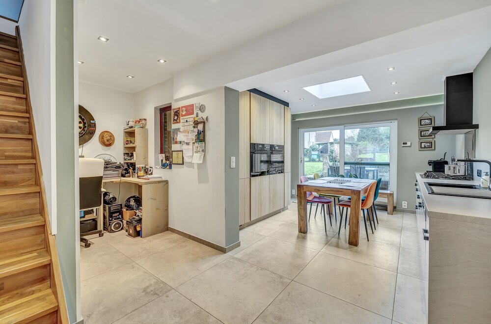 instapklare-rijwoning-met-2-kamers-op-gunstige-ligging005.jpg