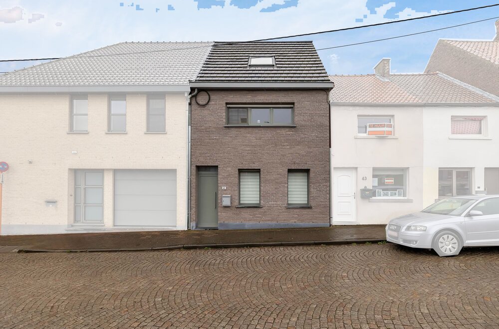 instapklare-rijwoning-met-2-kamers-op-gunstige-ligging007.jpg