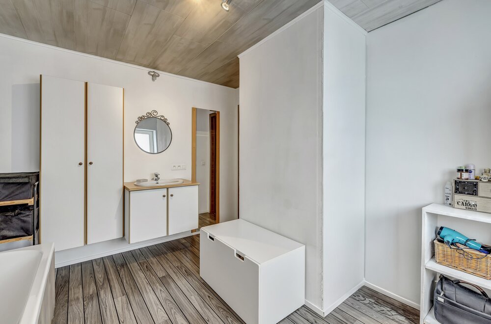 instapklare-rijwoning-met-2-kamers-op-gunstige-ligging012.jpg