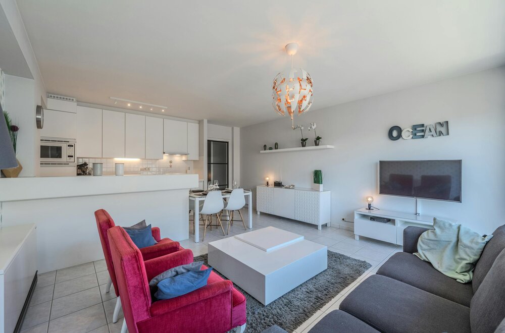 prachtig-appartement-met-2-slaapkamers-en-zijdelings-zeezicht-004.jpg