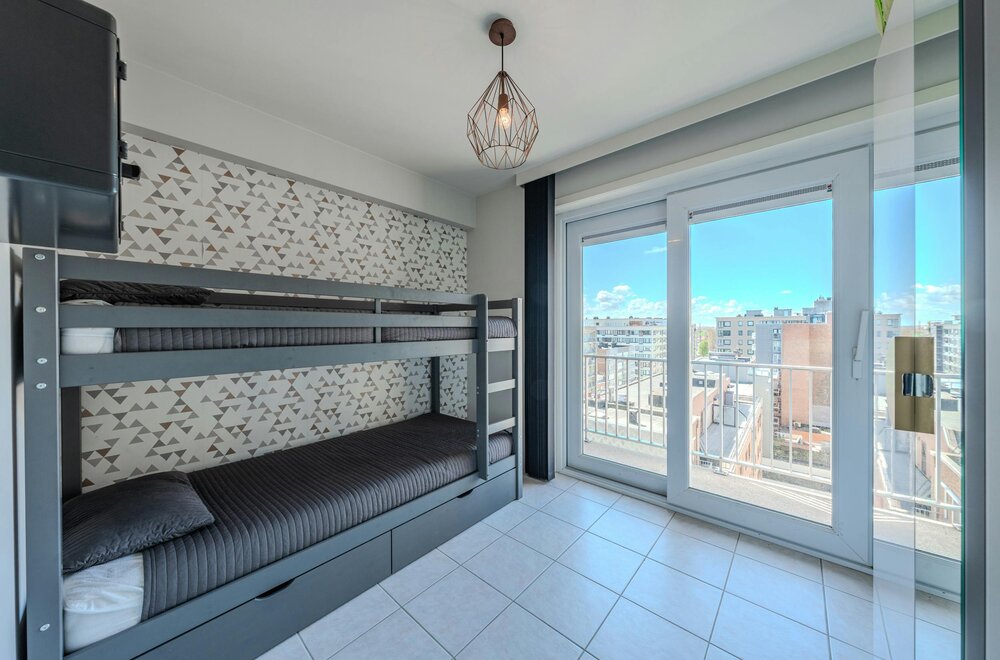prachtig-appartement-met-2-slaapkamers-en-zijdelings-zeezicht-008.jpg