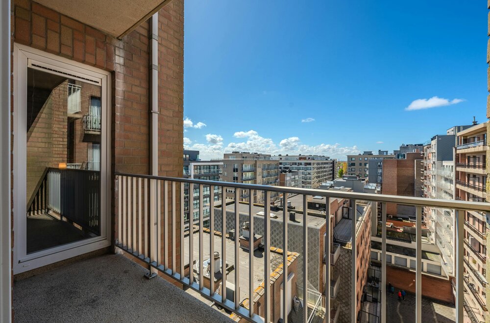 prachtig-appartement-met-2-slaapkamers-en-zijdelings-zeezicht-009.jpg