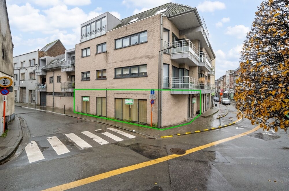 -handelsruimte-kantoor-111-m-nabij-de-varkensmarkt-aalst001.jpg