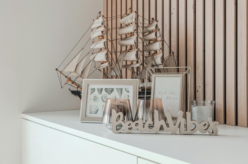 lichtrijke-gerenoveerde-studio-met-zijdelings-zeezicht-022.jpg