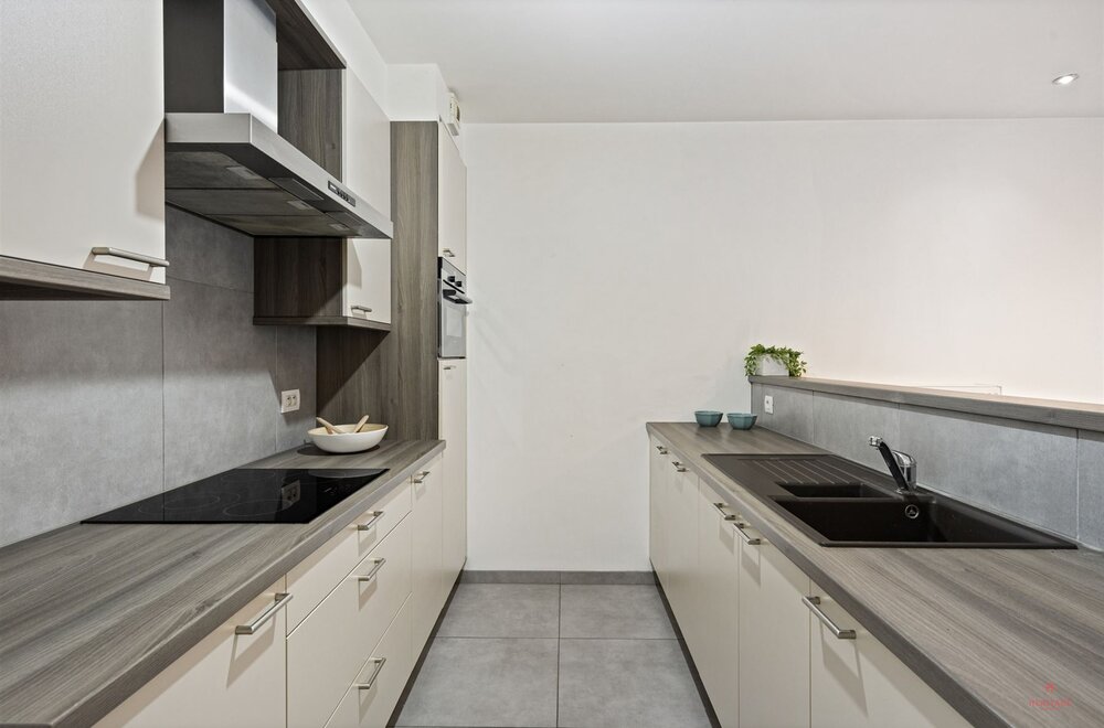 ruim-gelijkvloers-appartement-111-m-met-2-slaapkamers-in-het-hart-van-gottem-deinze005.jpg