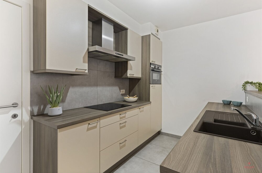 ruim-gelijkvloers-appartement-111-m-met-2-slaapkamers-in-het-hart-van-gottem-deinze006.jpg