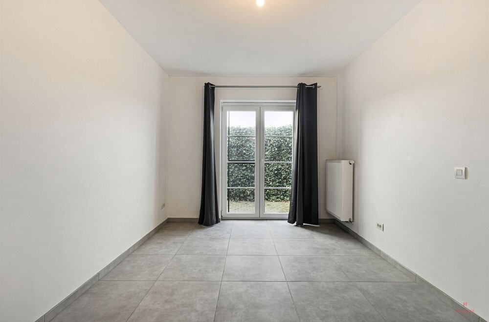ruim-gelijkvloers-appartement-111-m-met-2-slaapkamers-in-het-hart-van-gottem-deinze009.jpg