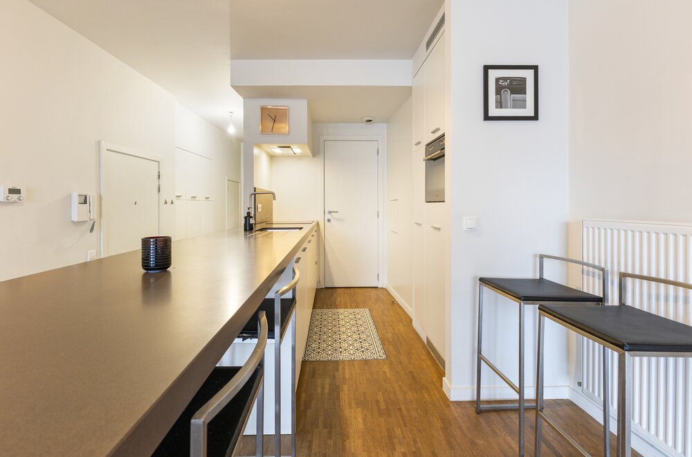 instapklaar-appartement-te-koop-met-zonnige-tuin-in-knokke-005.jpg