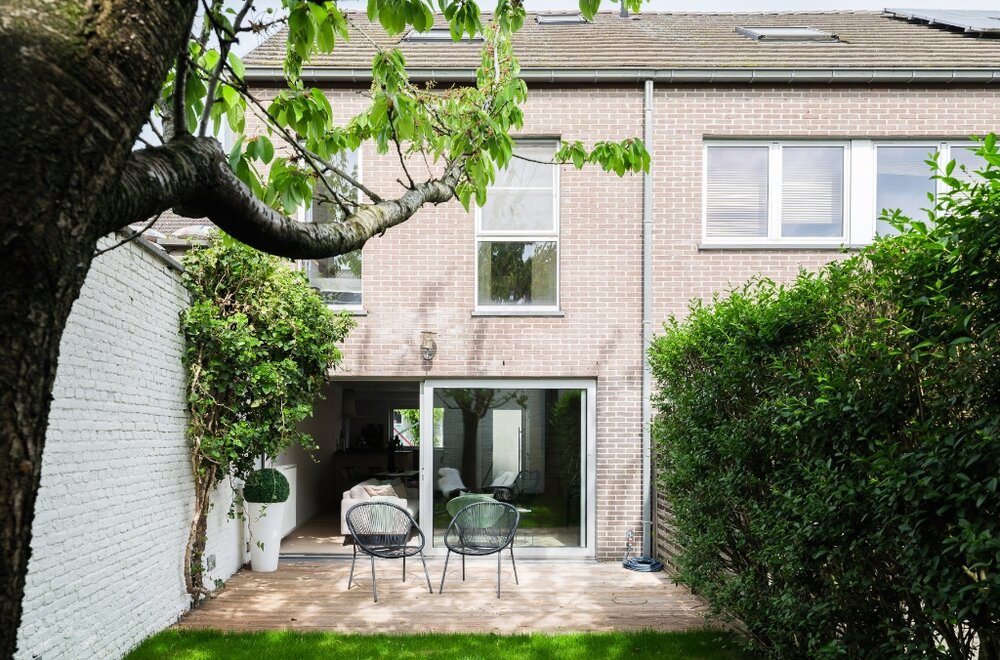 duurzame-stadswoning-met-4-slaapkamers-en-zuidgerichte-tuin-nabij-de-coupure008.jpg