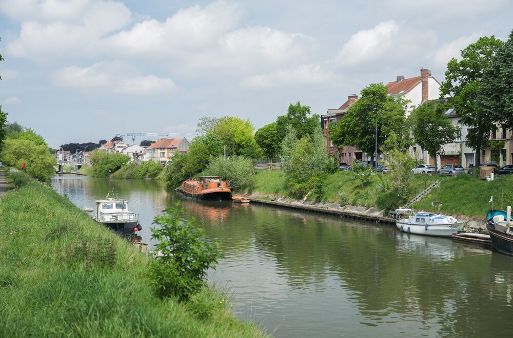 duurzame-stadswoning-met-4-slaapkamers-en-zuidgerichte-tuin-nabij-de-coupure016.jpg