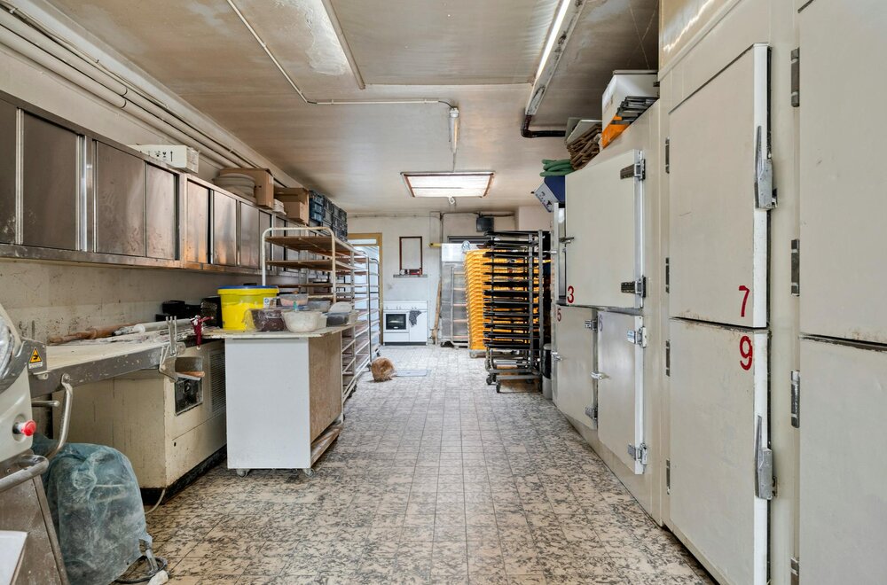 handelshuis-ingericht-als-bakkerij-te-koop-in-brakel006.jpg