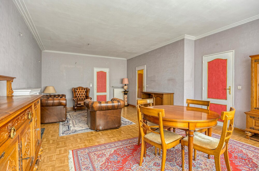 ruim-appartement-met-2-terrassen-te-koop-in-merksem004.jpg