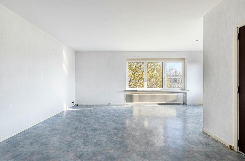 tweeslaapkamerappartement-met-terras-te-koop-in-merksem001.jpg