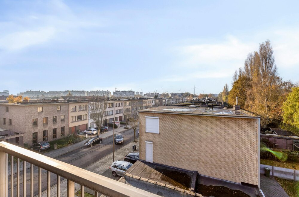tweeslaapkamerappartement-met-terras-te-koop-in-merksem017.jpg