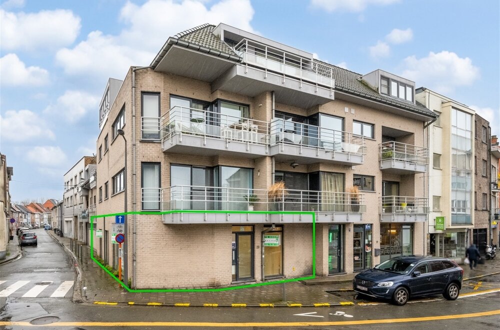 -handelsruimte-kantoor-111-m-nabij-de-varkensmarkt-aalst015.jpg
