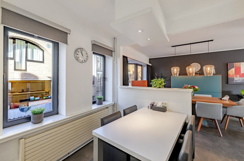 prachtig-winkelpand-met-duplex-op-groot-perceel016.jpg
