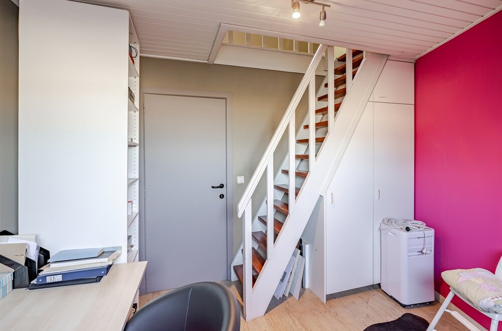 prachtig-winkelpand-met-duplex-op-groot-perceel022.jpg