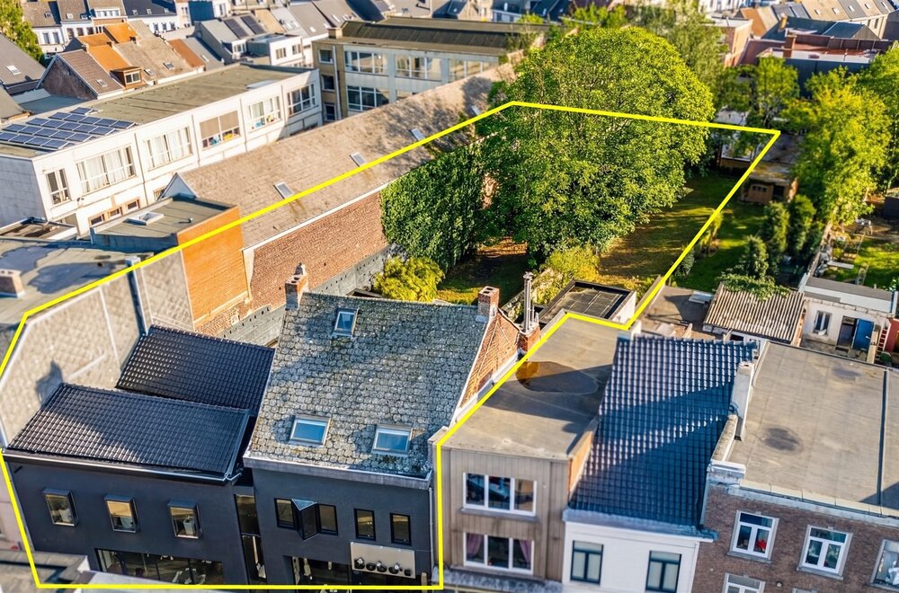 prachtig-winkelpand-met-duplex-op-groot-perceel029.jpg