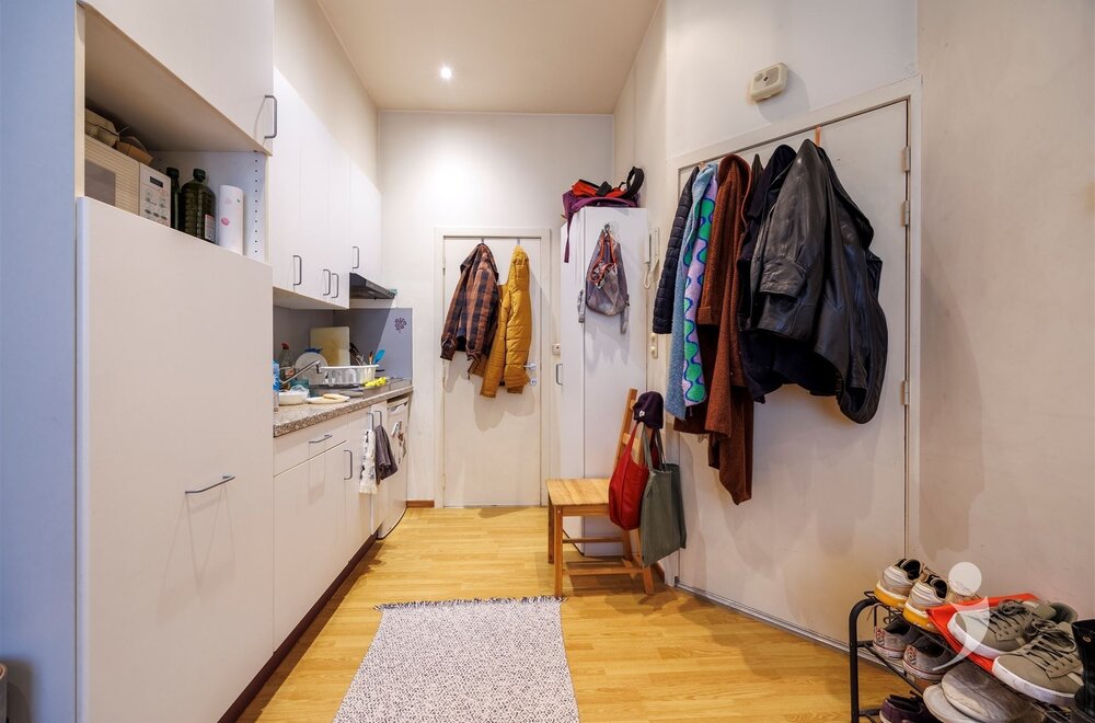 studentenhuis-met-drie-studio-s-003.jpg