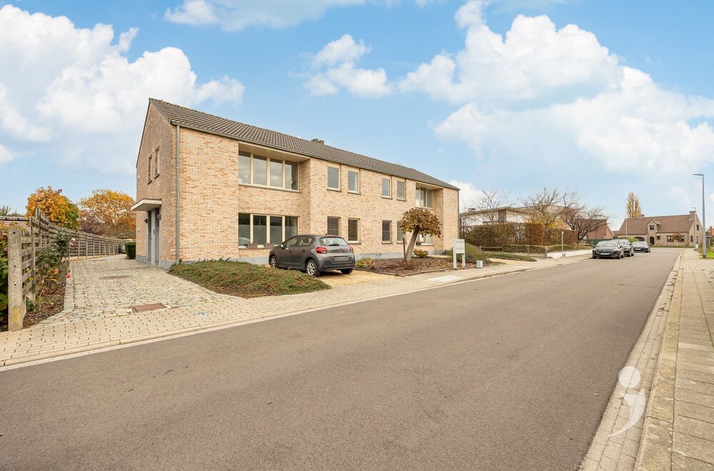 gelijkvloers-appartement-met-privatieve-tuin-001.jpg