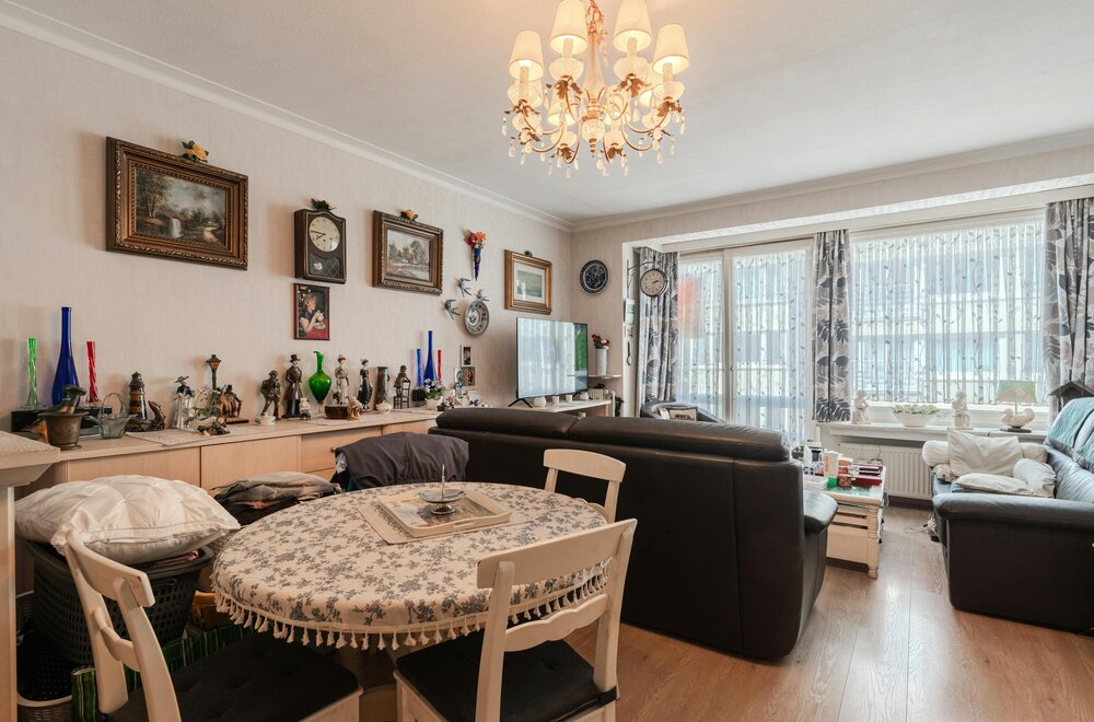 centraal-2-slaapkamer-appartement-vlakbij-zee-te-oostende002.jpg