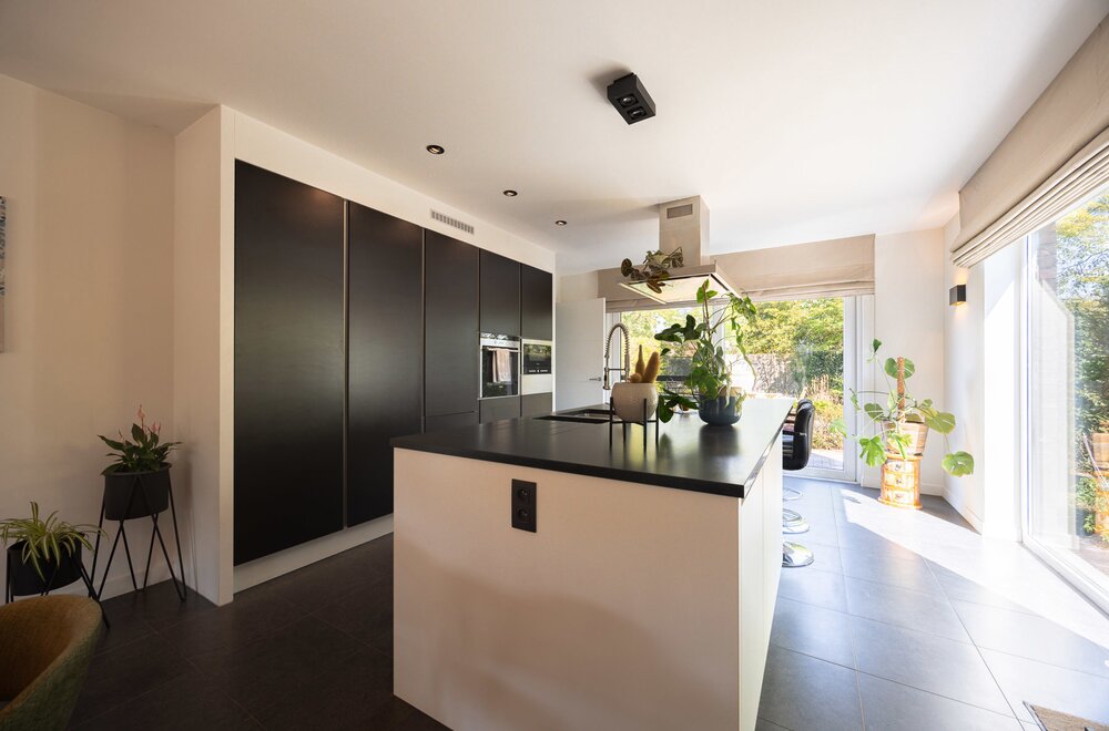 recent-en-energiezuinig-wonen-in-een-groene-oase011.jpg