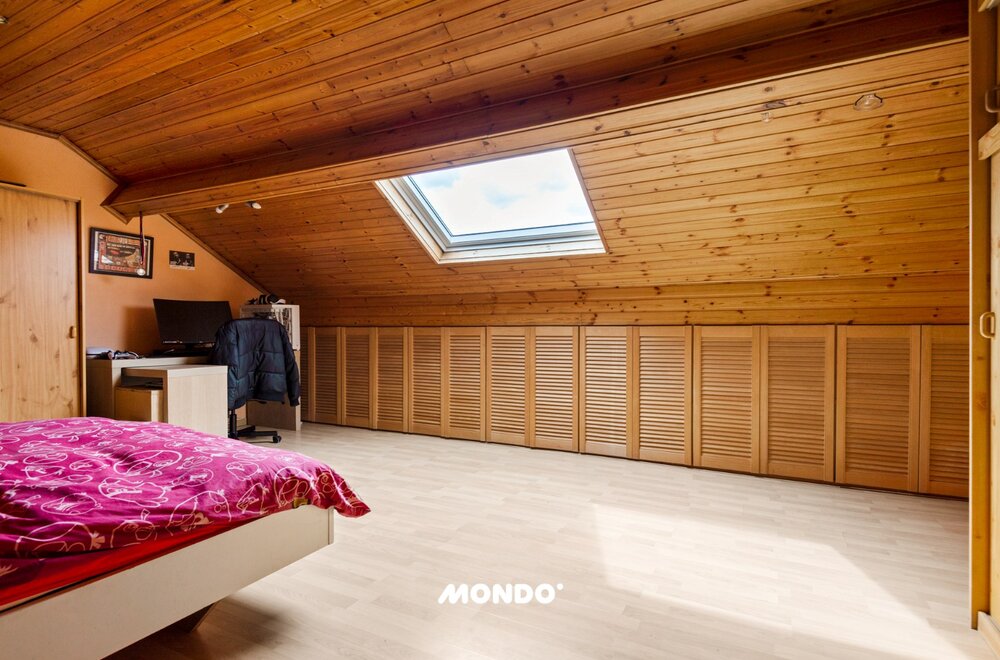 royale-woning-met-tuin-en-garage-in-het-groene-laken033.jpg