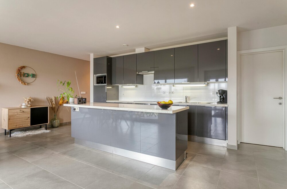 appartement-100m-te-koop-in-ieper-met-twee-kamers-013.jpg