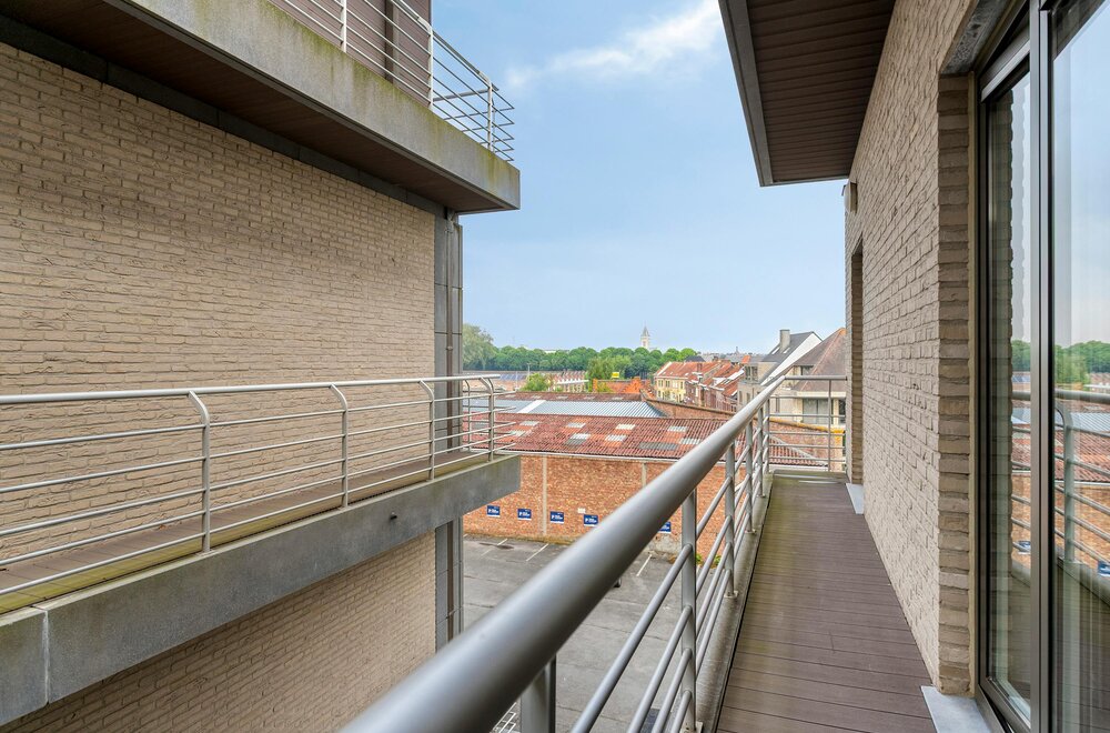 appartement-100m-te-koop-in-ieper-met-twee-kamers-017.jpg