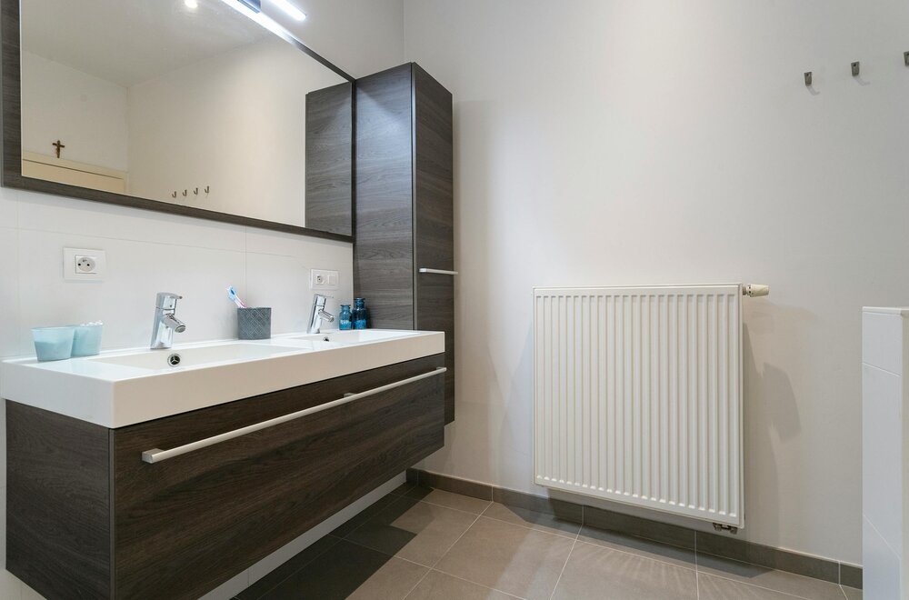 appartement-100m-te-koop-in-ieper-met-twee-kamers-019.jpg
