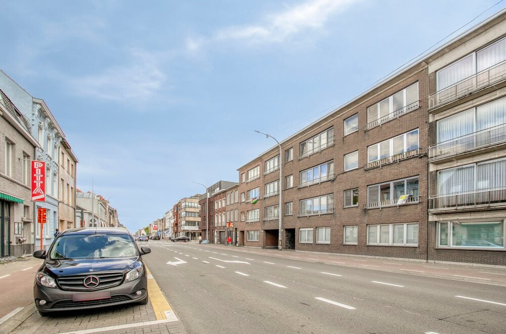 centraal-gelegen-studio-te-koop-in-kortrijk001.jpg