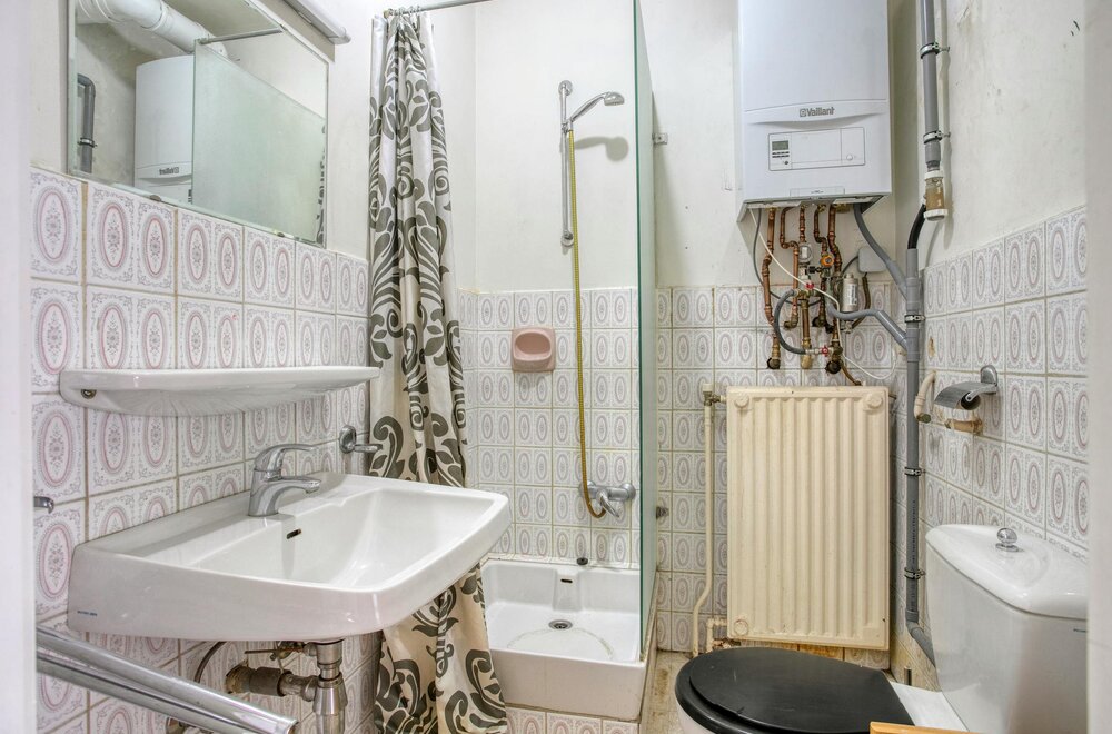 centraal-gelegen-studio-te-koop-in-kortrijk005.jpg