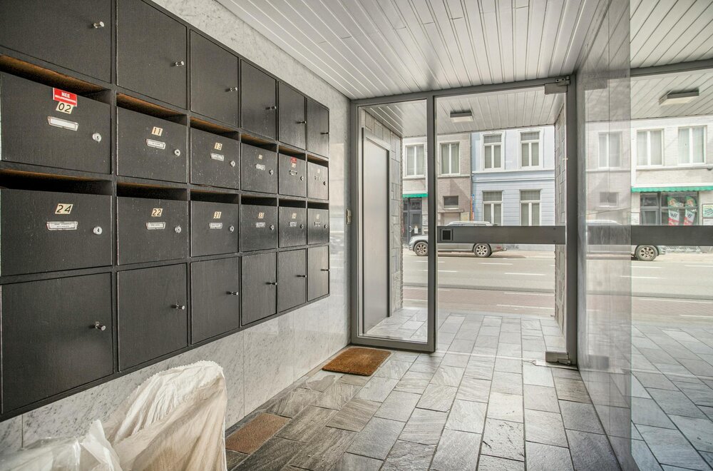 centraal-gelegen-studio-te-koop-in-kortrijk006.jpg