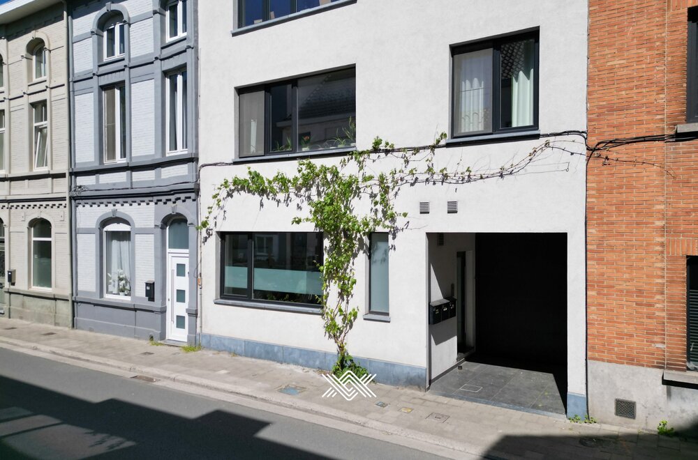 instapklaar-appartement-met-3-slaapkamers-tuin-en-garage002.jpg