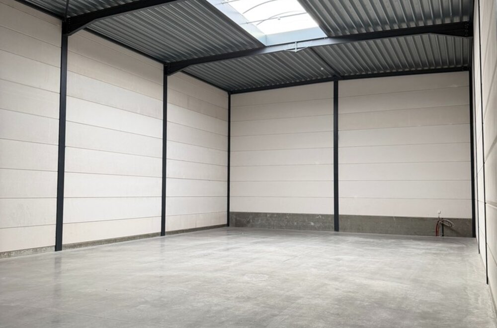 nieuwbouw-magazijn-te-koop-nabij-centrum-te-moorslede-dadizele-003.jpg