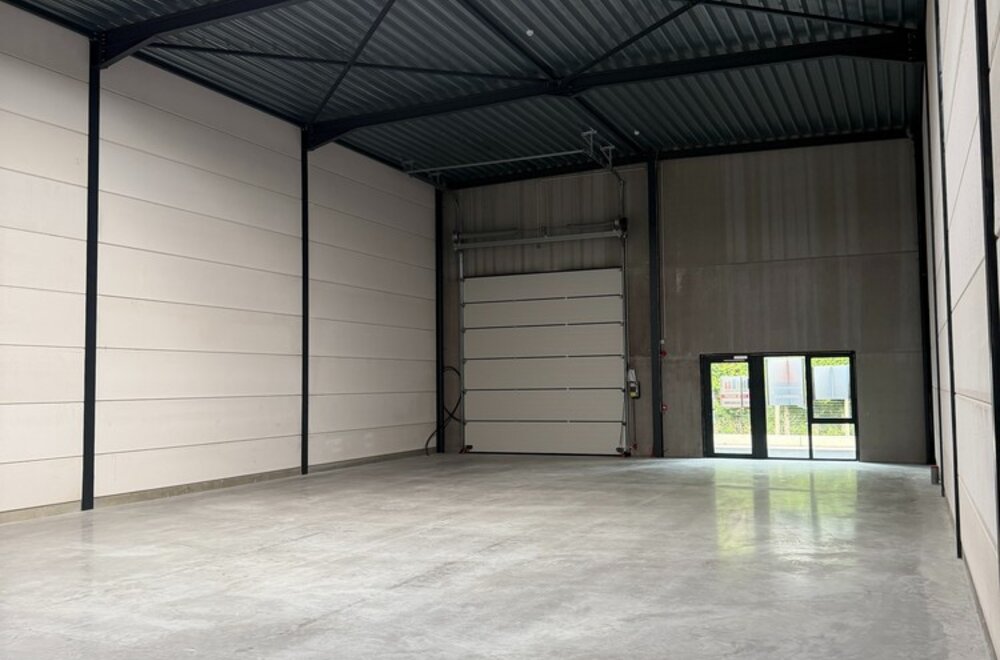 nieuwbouw-magazijn-te-koop-nabij-centrum-te-moorslede-dadizele-004.jpg