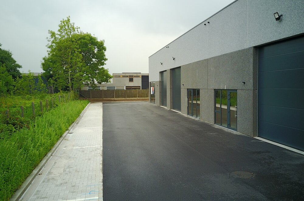 nieuwbouw-magazijn-te-koop-nabij-centrum-te-moorslede-dadizele-006.jpg