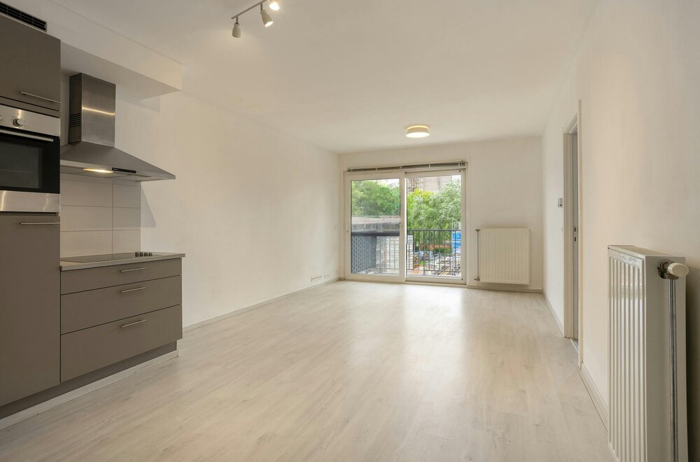 appartement-met-1-slaapkamer-en-terras-te-koop-in-hoboken003.jpg
