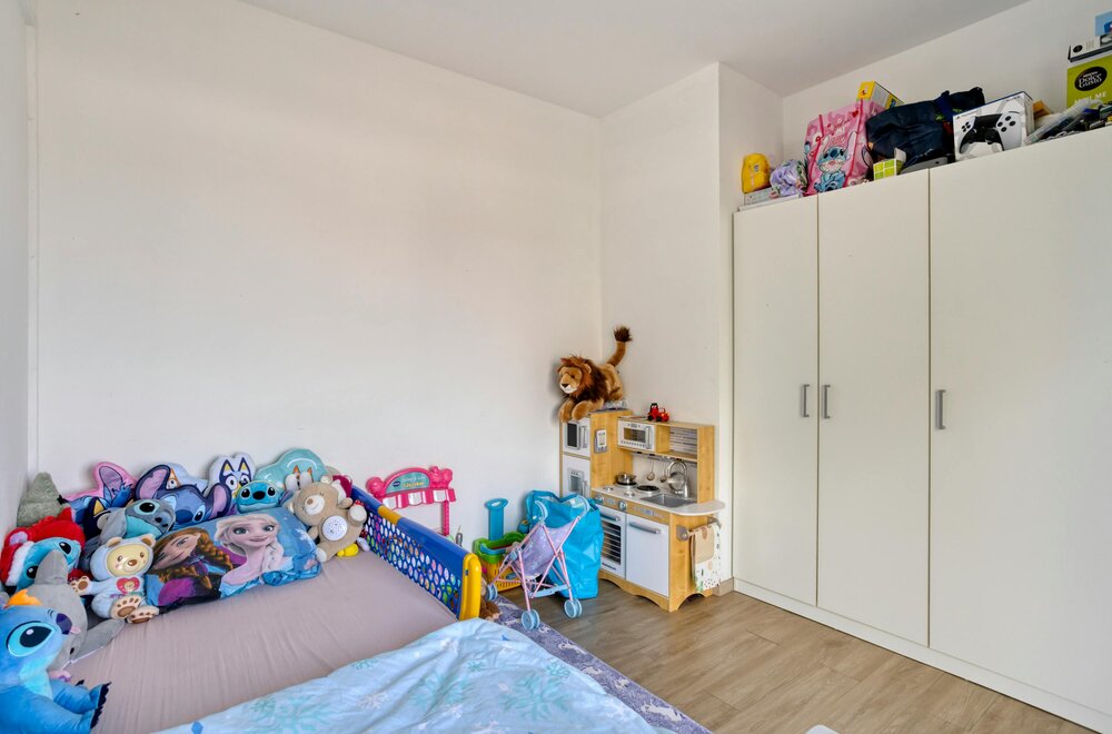appartement-met-prachtig-terras-te-koop-in-centrum-roeselare009.jpg