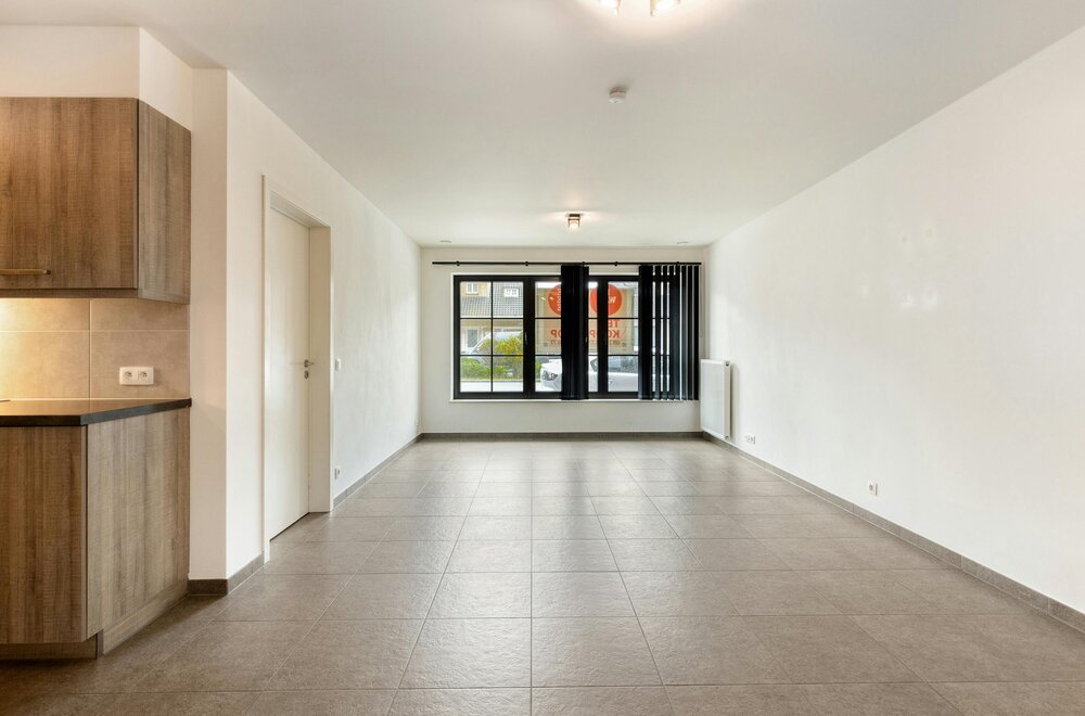 instapklaar-1-slaapkamerappartement-met-garagebox-in-centrum-eeklo004.jpg