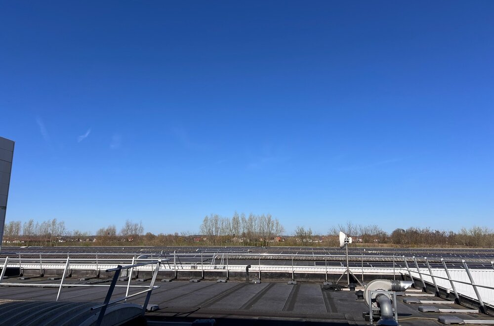 te-koop-productiemagazijnen-met-kantoren-met-mogelijkheid-tot-herontwikkeling-in-komen-vlakbij-de-franse-grens021.jpg