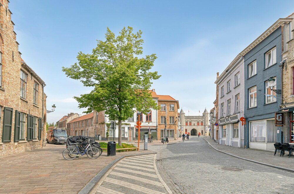 perfect-uitgeruste-herenwoning-met-3-slaapkamers-in-brugge013.jpg
